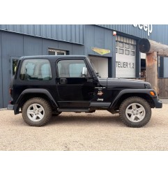 JEEP WRANGLER TJ SAHARA 4.0L BVA – CONDUITE À DROITE