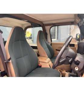 JEEP WRANGLER TJ SAHARA 4.0L BVA – CONDUITE À DROITE